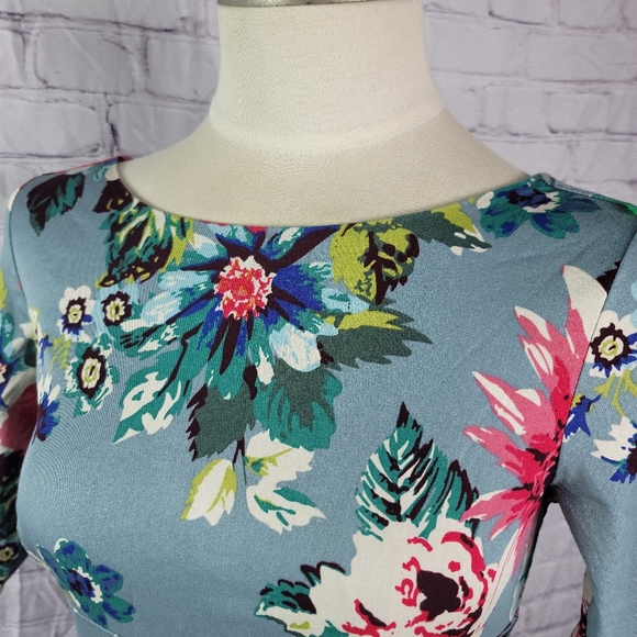 Mint Limit | Floral RetroDress - Picture 12 of 16